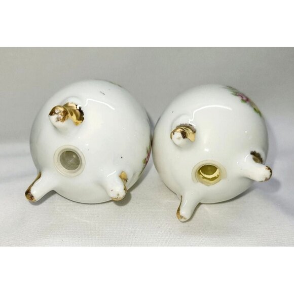 Vintage Porcelain egg-shaped floral salt and pepper shakers set - Picture 3 of 4